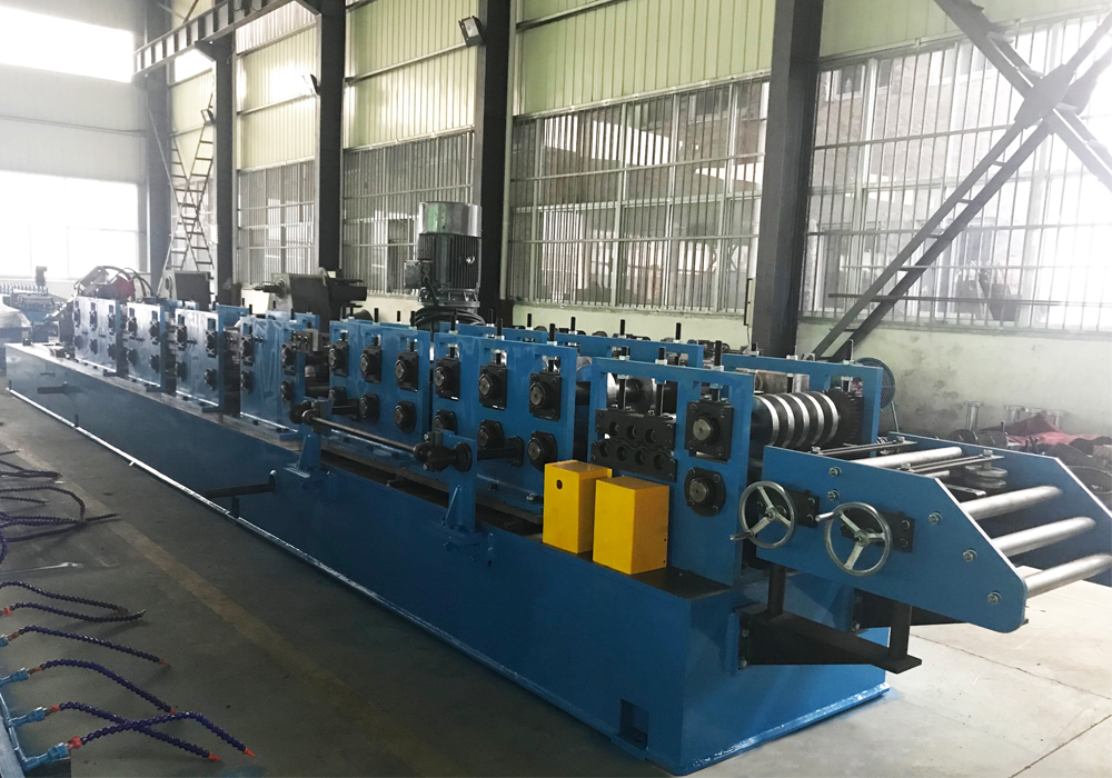 4mm Thickness Hat Roll Forming Machine